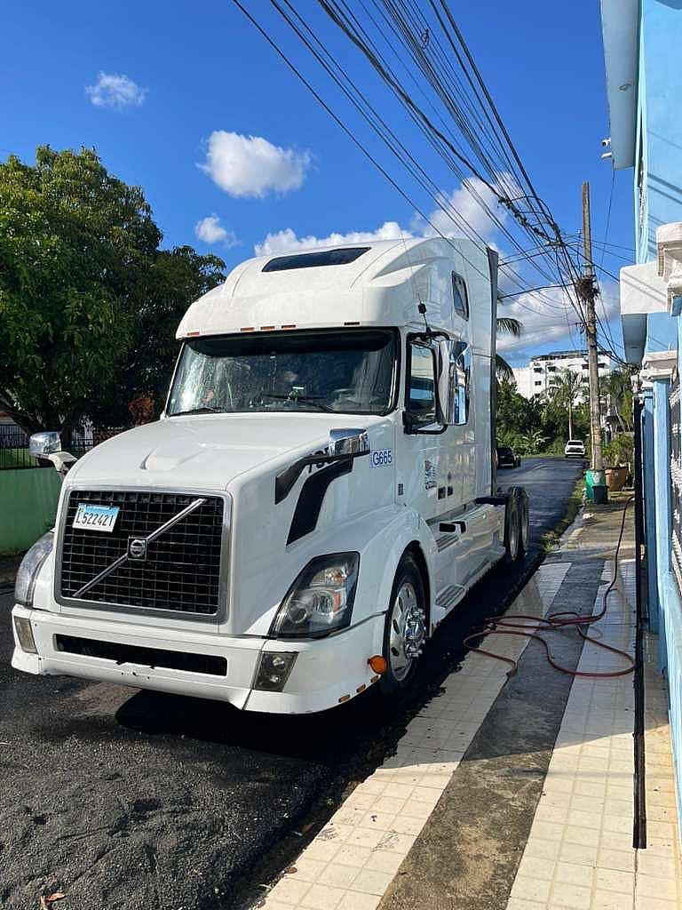 Volvo Cabezote 2013 en venta - vista principal
