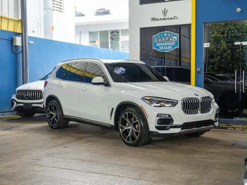 2020 BMW X5 SDRIVE 40i usado en venta por Golds Brothers Auto