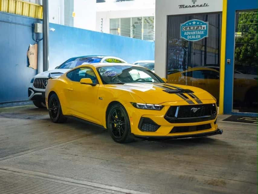 2024 Ford Mustang GT PREMIUM usado en venta por Golds Brothers Auto