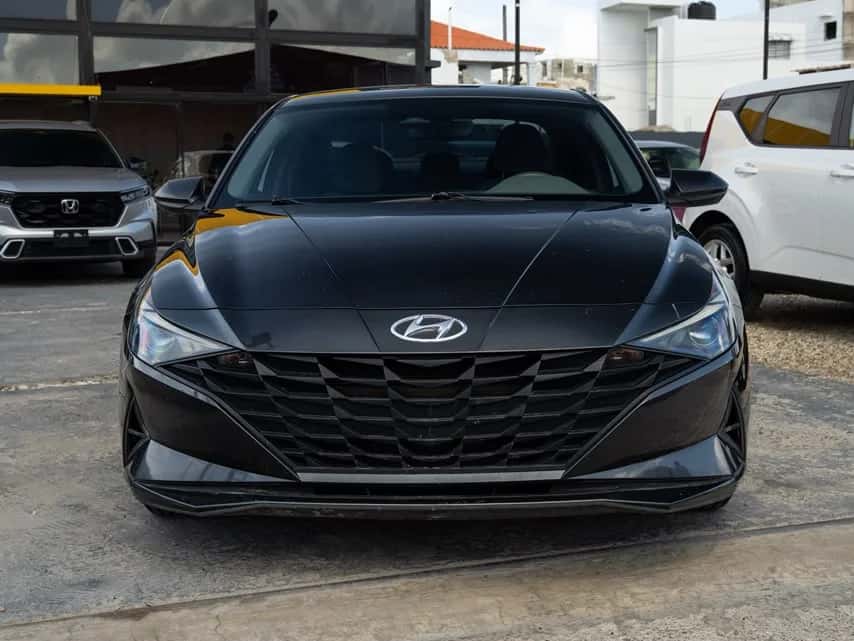 2021 Hyundai Elantra SE usado en venta por Ruara Auto Sold