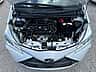 Toyota VITZ 2019 - miniatura 10