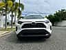 Toyota RAV4 XLE 2020 - miniatura 3