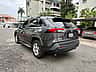 Toyota RAV4 LE 2019 - miniatura 9