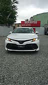 Toyota Camry LE 2020 - miniatura 2