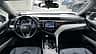 Toyota Camry LE 2020 - miniatura 9