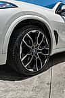 BMW X5 40i 2024 - miniatura 6