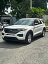 Ford Explorer XLT 2022 - miniatura 1
