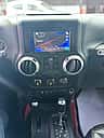 Jeep Wrangler Sahara Unlimited 2015 - miniatura 10