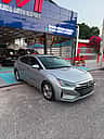 Hyundai Elantra SEL 2020 - miniatura 3