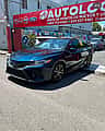Toyota Camry SE 2020 - miniatura 3