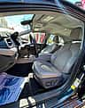 Toyota Camry SE 2020 - miniatura 5