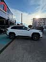 Toyota RAV4 LE 2022 - miniatura 7