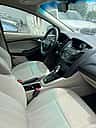 Ford Focus SE 2017 - miniatura 10