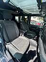 Jeep Wrangler Unlimited Sport 2021 - miniatura 9