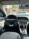 Hyundai Elantra SE 2020 - miniatura 6