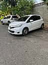 Toyota VITZ 2012 - miniatura 2