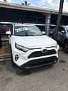 Toyota RAV4 LE 2023 - miniatura 2