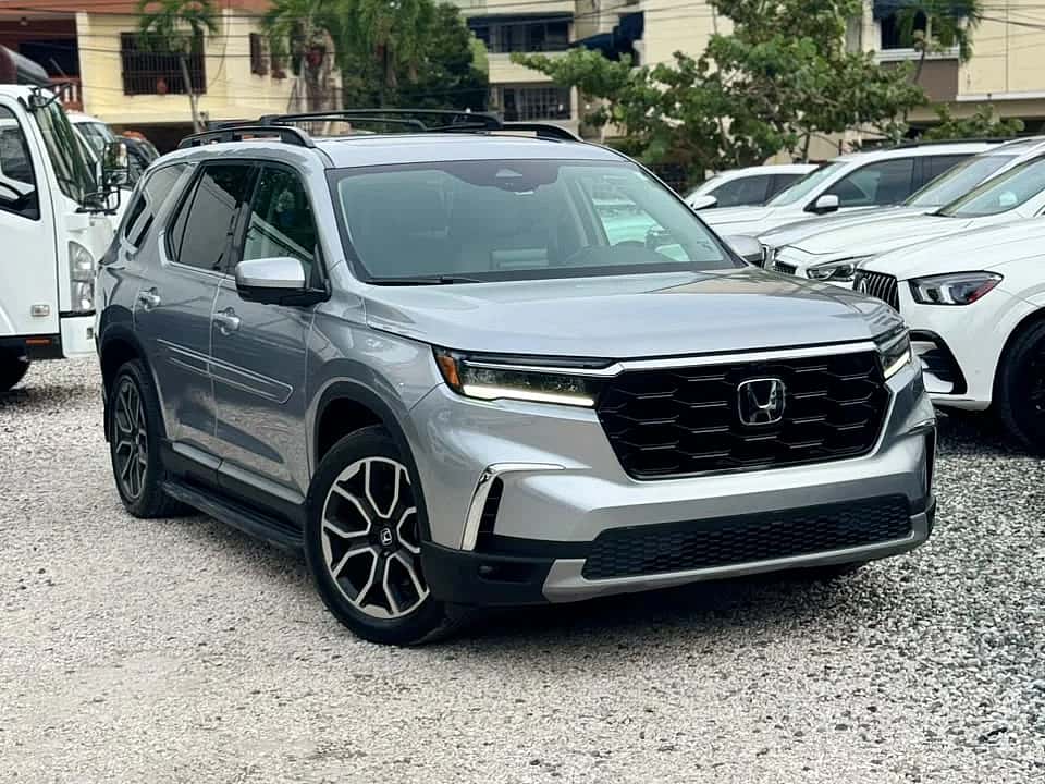 2023 Honda Pilot Elite usado en venta por FADIR AUTO GROUP
