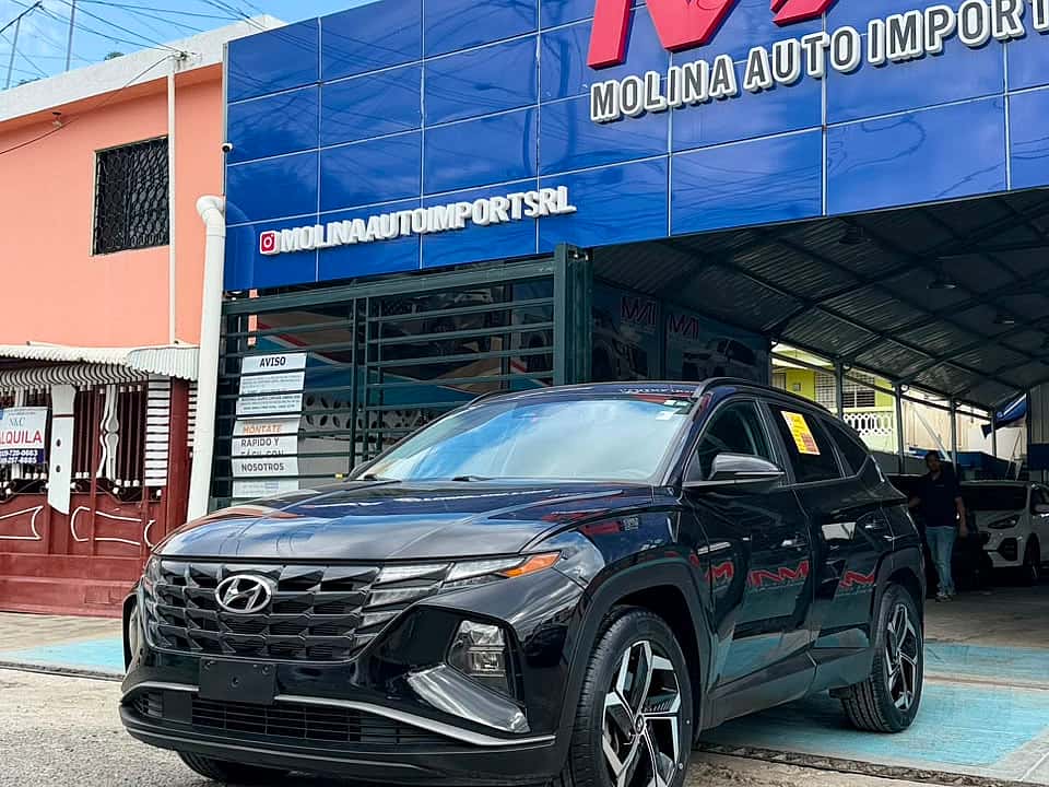 2023 Hyundai Tucson SEL usado en venta por Molina Auto Import