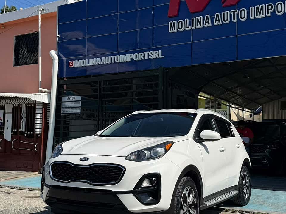 2021 Kia Sportage LX usado en venta por Molina Auto Import