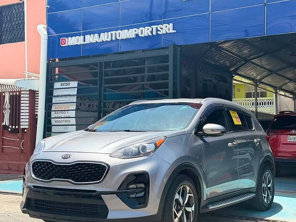 2021 Kia Sportage LX usado en venta por Molina Auto Import