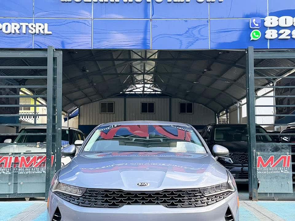 2021 Kia K-5 usado en venta por Autologo