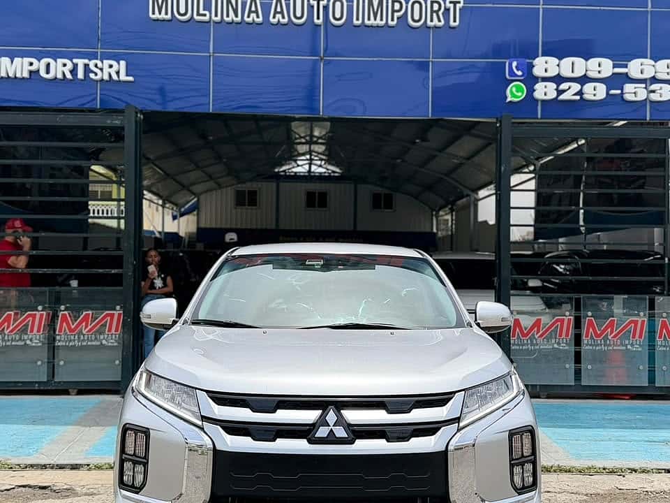 2021 Mitsubishi Motors Outlander SE usado en venta por Autologo