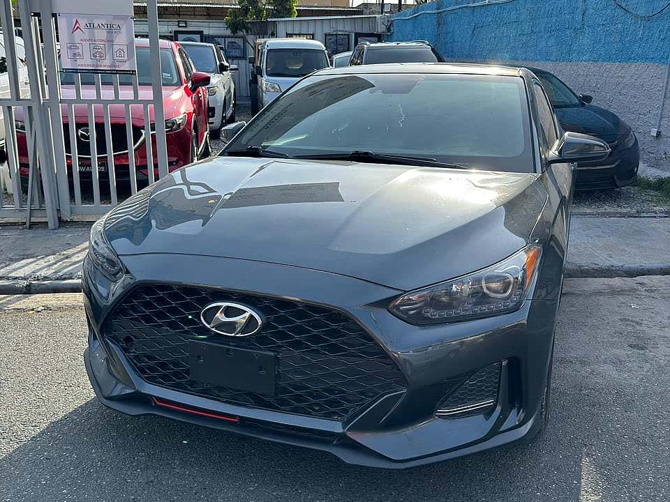 2013 Hyundai Veloster Turbo usado en venta por GW AUTOS