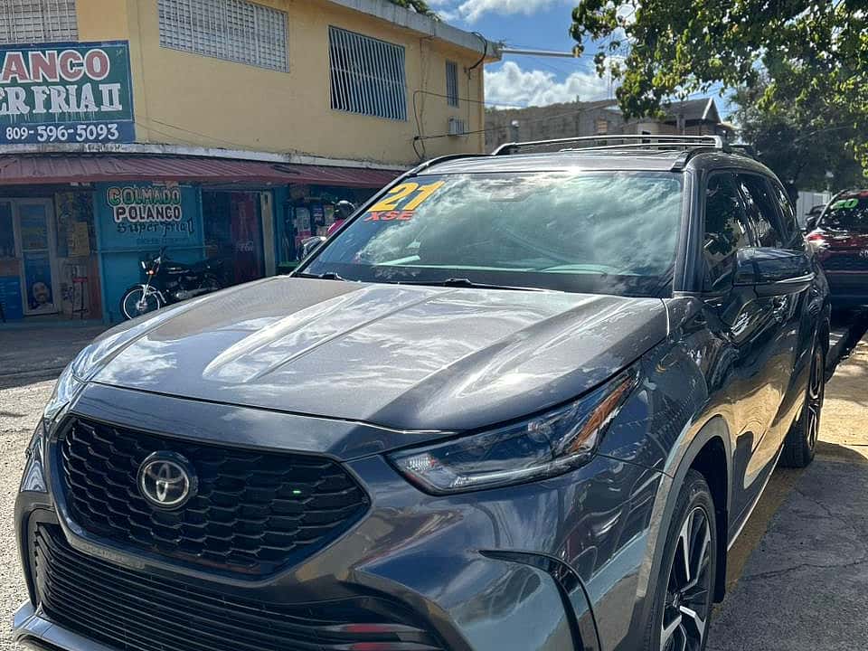 2021 Toyota Highlander XSE usado en venta por D' PAPAMO AUTO IMPORT