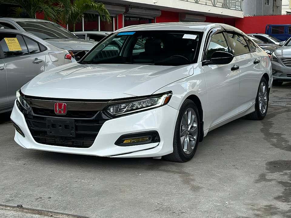 2020 Honda Accord Sport usado en venta por Carlitos Auto Import, SRL
