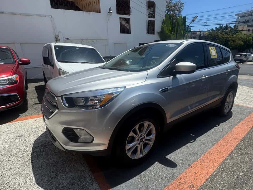 2019 Ford Escape SE usado en venta por Principe Auto Import