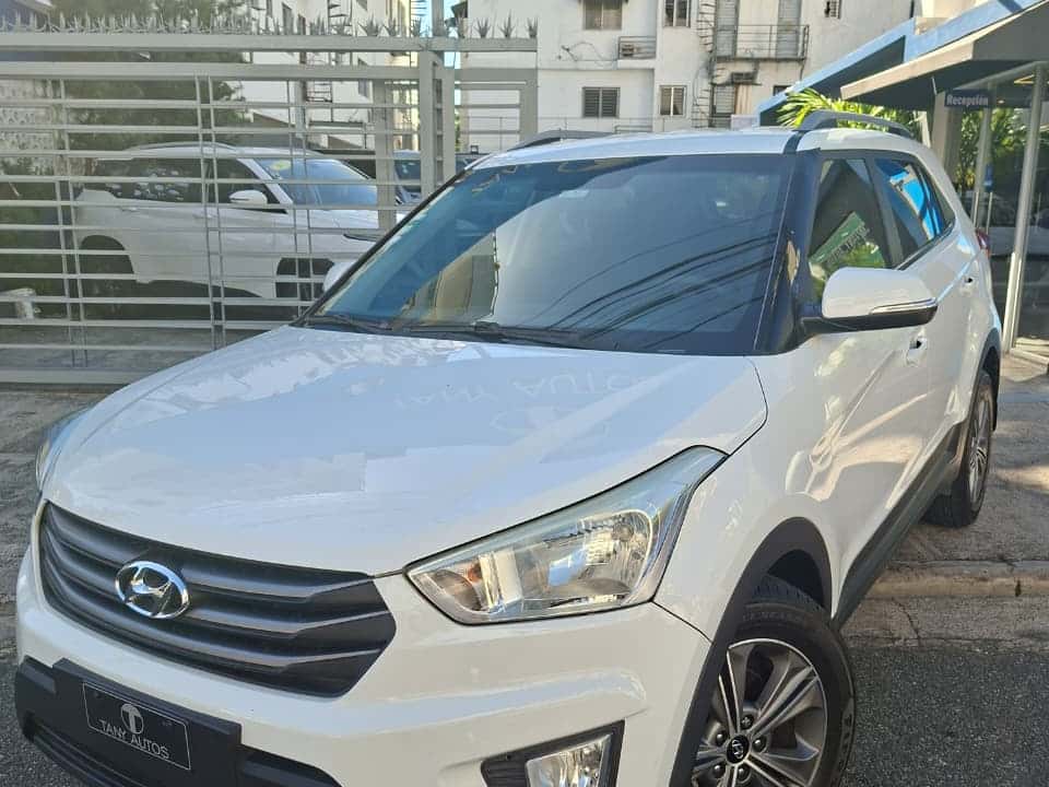 2018 Hyundai Cantus usado en venta por Tany Autos