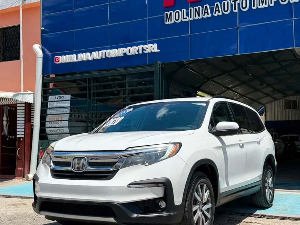 2020 Honda Pilot EX usado en venta por Molina Auto Import