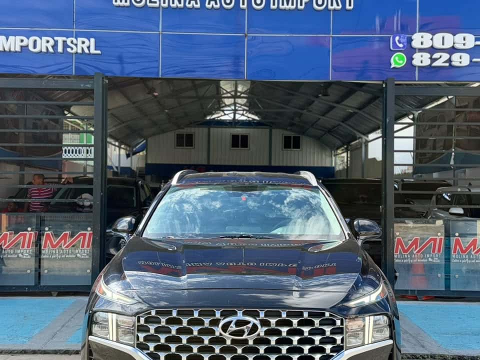 2021 Hyundai Santa Fe SEL usado en venta por Molina Auto Import