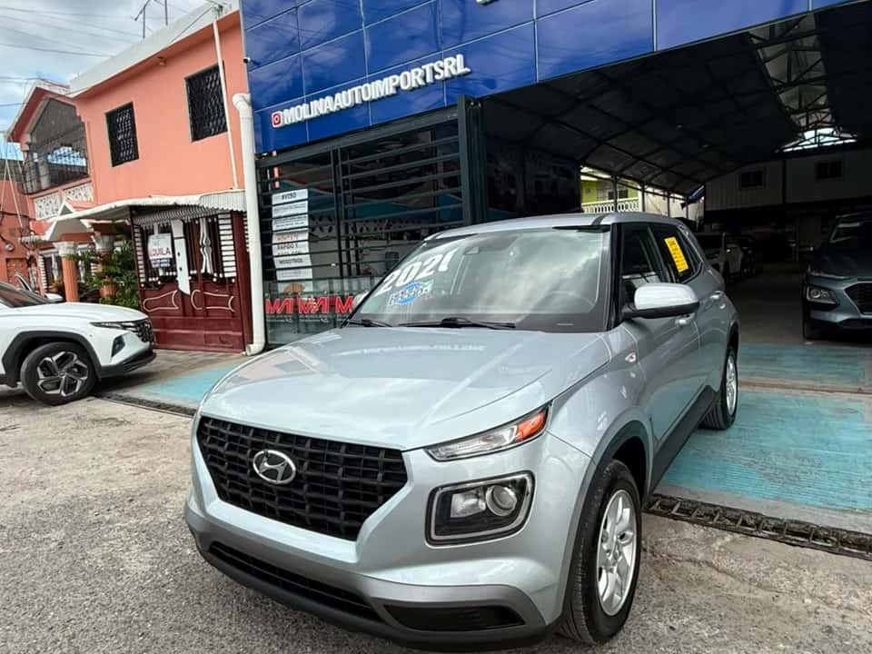 2021 Hyundai Venue usado en venta por Molina Auto Import