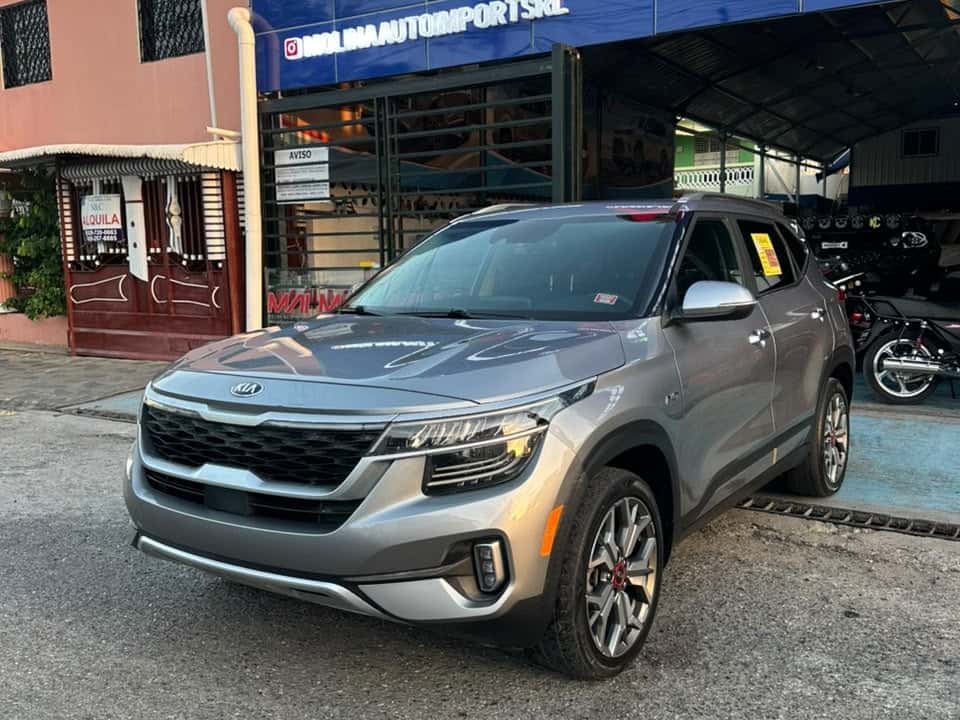 2021 Kia Seltos SX usado en venta por Molina Auto Import