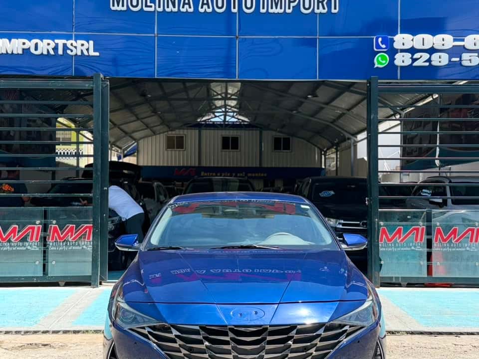 2021 Hyundai Elantra usado en venta por Autologo