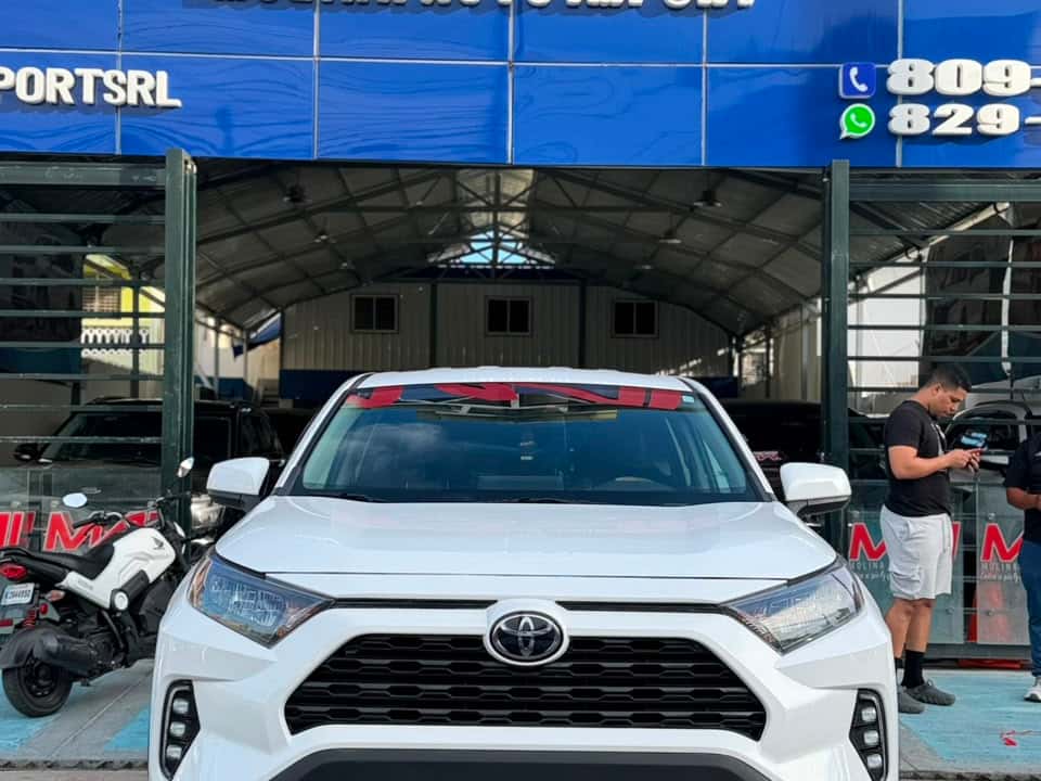 2022 Toyota RAV4 LE usado en venta por Autologo