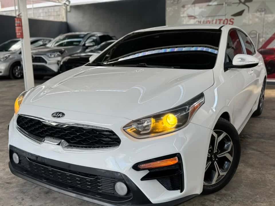 2021 Kia Forte LXS usado en venta por GW AUTOS