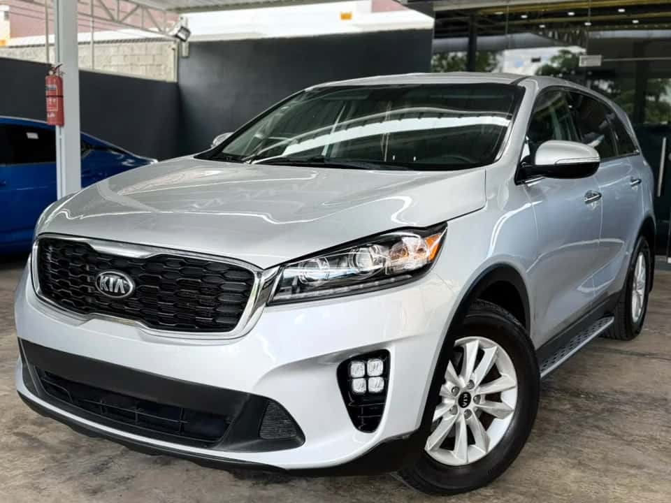 2020 Kia Sorento LX usado en venta por GW AUTOS 