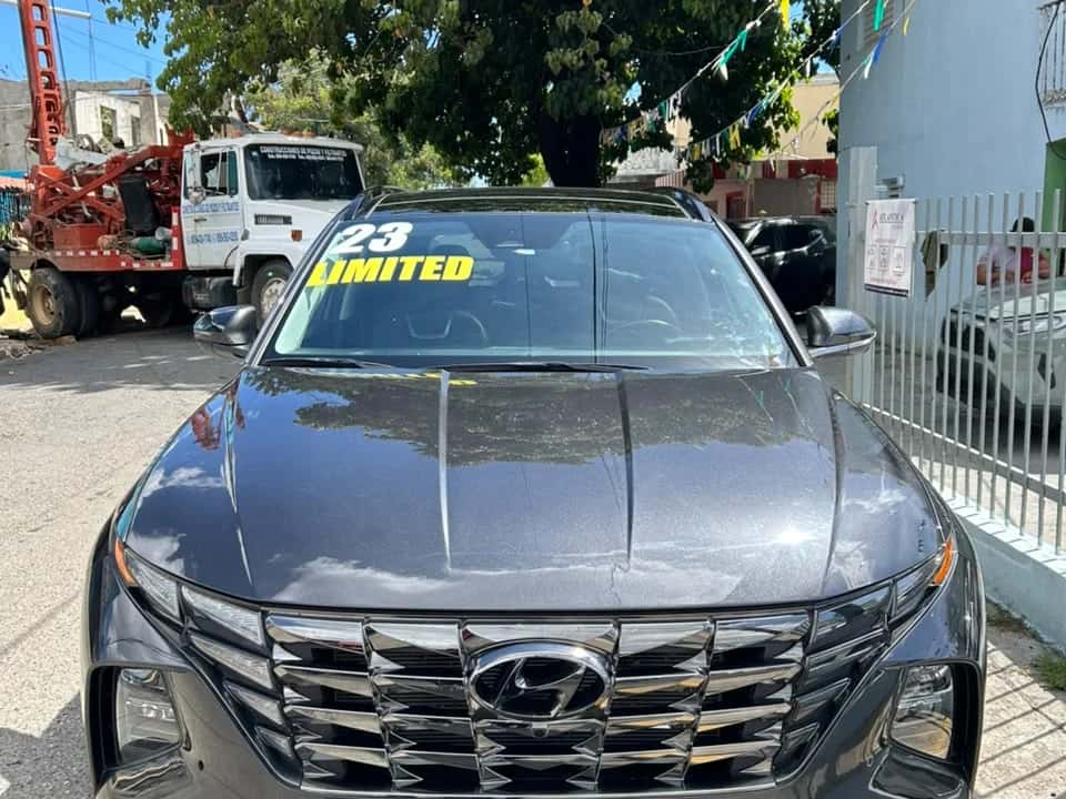 2023 Hyundai Tucson LIMITED usado en venta por D' PAPAMO AUTO IMPORT