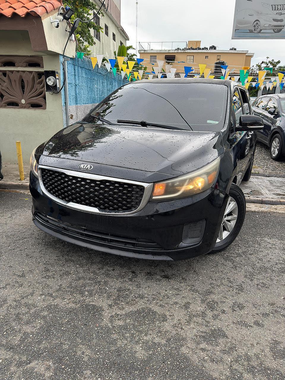 Kia Sedona LX 2017 en venta - vista principal