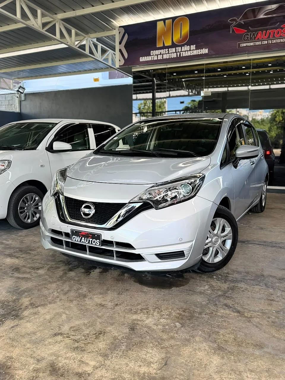 Nissan Note SV 2021 en venta - vista principal