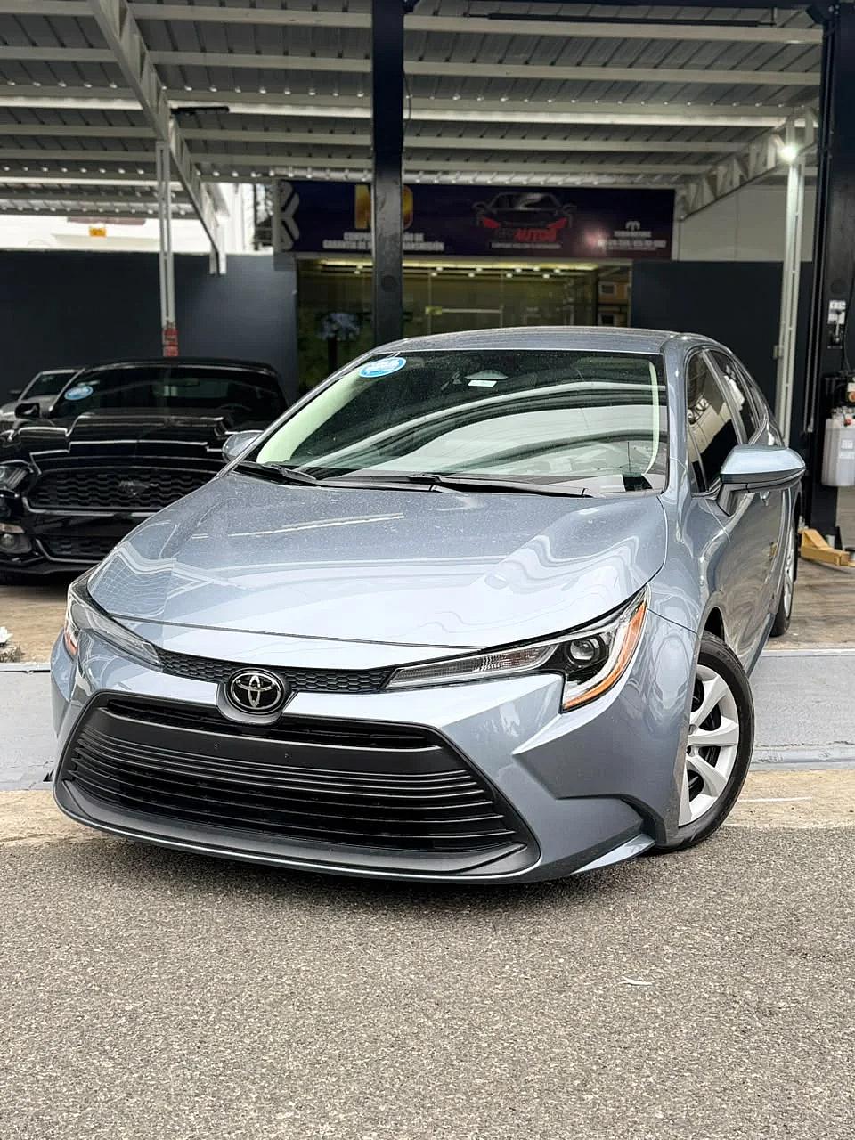 Toyota Corolla LE 2024 en venta - vista principal
