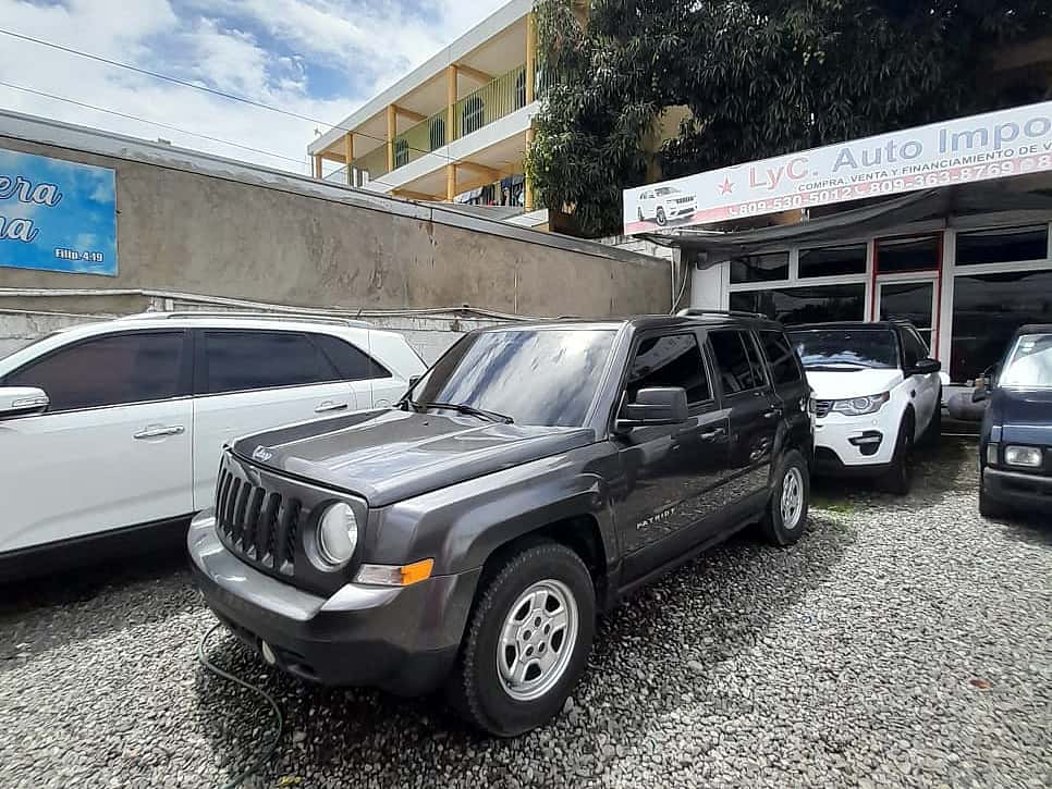 2017 Jeep Patriot Sport usado en venta por L y C AUTO IMPORT