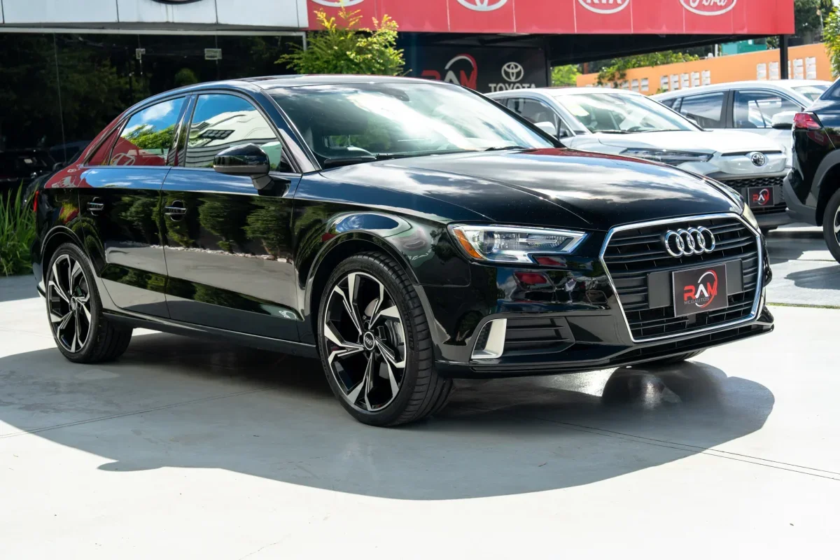 Audi A3 Premium 2018 - Imagen 3