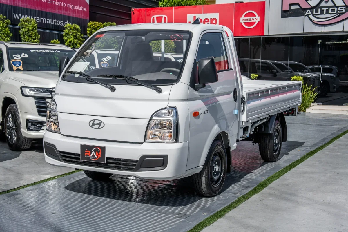 Hyundai H-100 2026