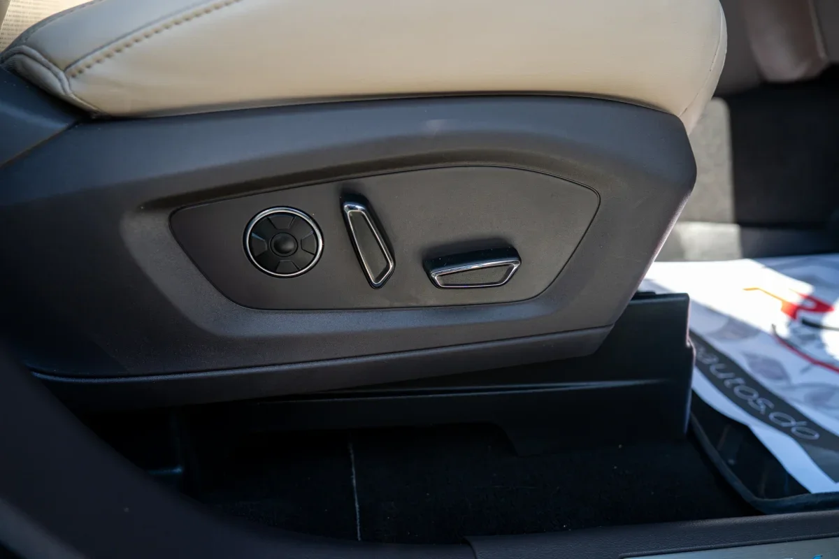 Ford Explorer Platinum 2021 - Imagen 6