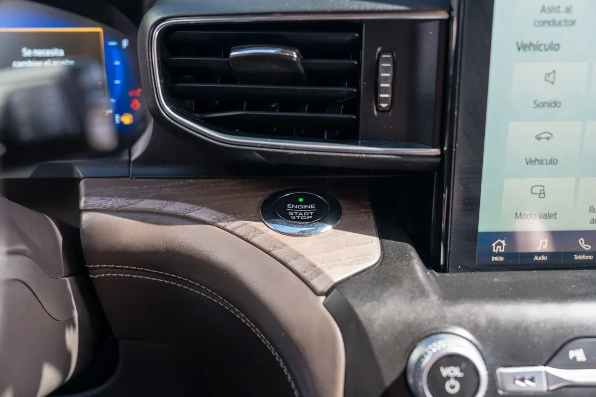 Ford Explorer Platinum 2021 - Imagen 13