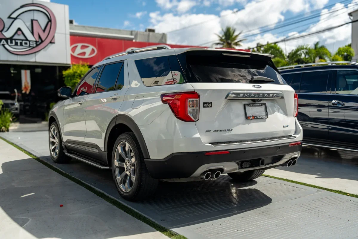 Ford Explorer Platinum 2021 - Imagen 18